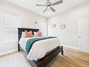 2 bedrooms, WiFi, bed sheets - Canvasback Manor - 2BR/3BED Near Sports Complex (Youngsville)