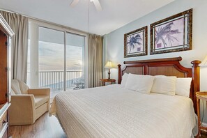1 chambre, fer et planche à repasser, accès Internet