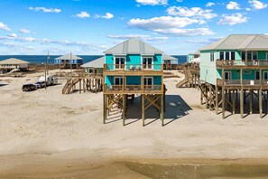 Exterior - Gulf-front home with double balcony, W&D, internet & amazing views - dog-friendly (Dauphin Island)