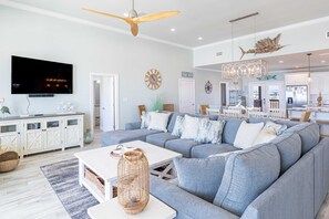 TV, offices - Spacious Gulf front home w/ spectacular sunrise & sunset views (Dauphin Island)