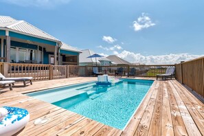 Pool - Bayfront home with beach access & breathtaking water views - dog-friendly (Dauphin Island)