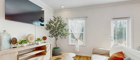 Televisión y oficina