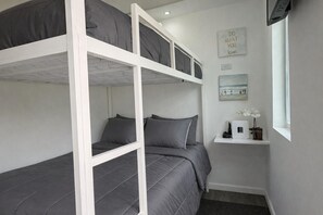1 bedroom, desk, WiFi - Tierra Serena - Private Nature Retreat (Rincón)