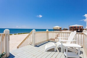 Terrace/patio - Dog friendly, beach front home with stunning views, gas grill, and elevator (Dauphin Island)
