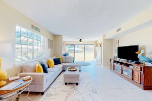 TV, DVD player - Quiet home with WiFi, pool, view of water, & boardwalk to beach (Dauphin Island)