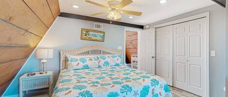 3 bedrooms, desk, iron/ironing board, WiFi