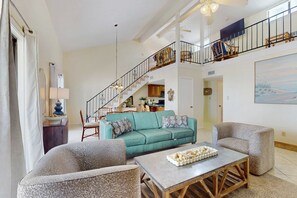 TV, offices - Stylish beachfront condo with ocean views, balcony, pool access & grill (Orange Beach)