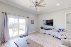 TV - Dog-friendly home with Gulf views, washer,dryer & central AC (Dauphin Island)