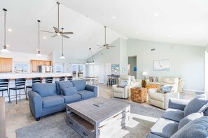 TV, DVD player, stereo, offices - Waterfront home with wraparound deck, BBQ, spacious interior, & W/D (Dauphin Island)