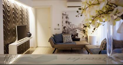 Piccola Venezia Room