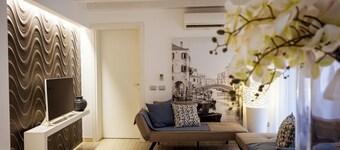 Piccola Venezia Room