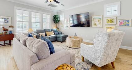 Gorgeous coastal home with plenty of space and easy beach access