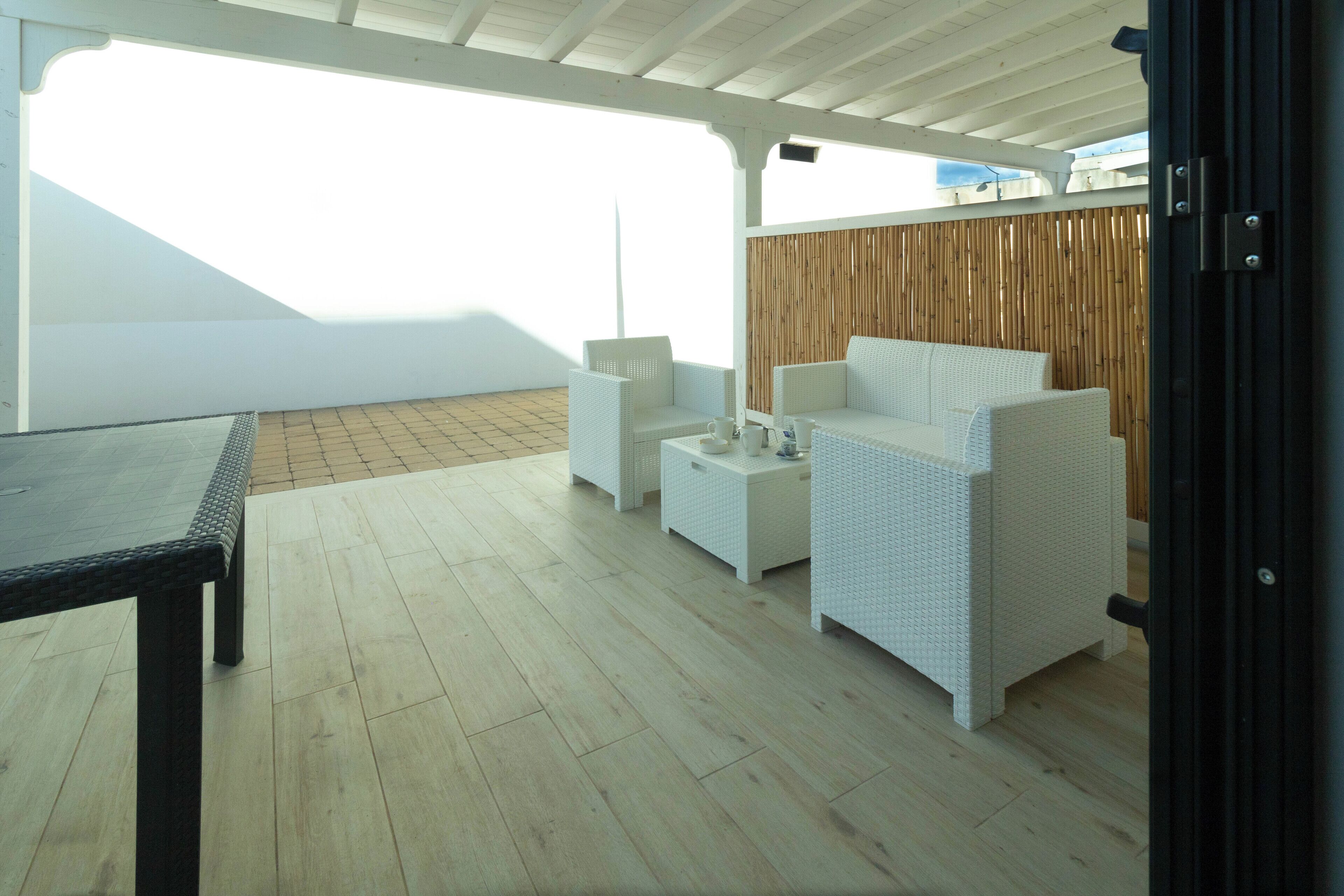 컴포트 하우스, 마당 전망 | 테라스/파티오