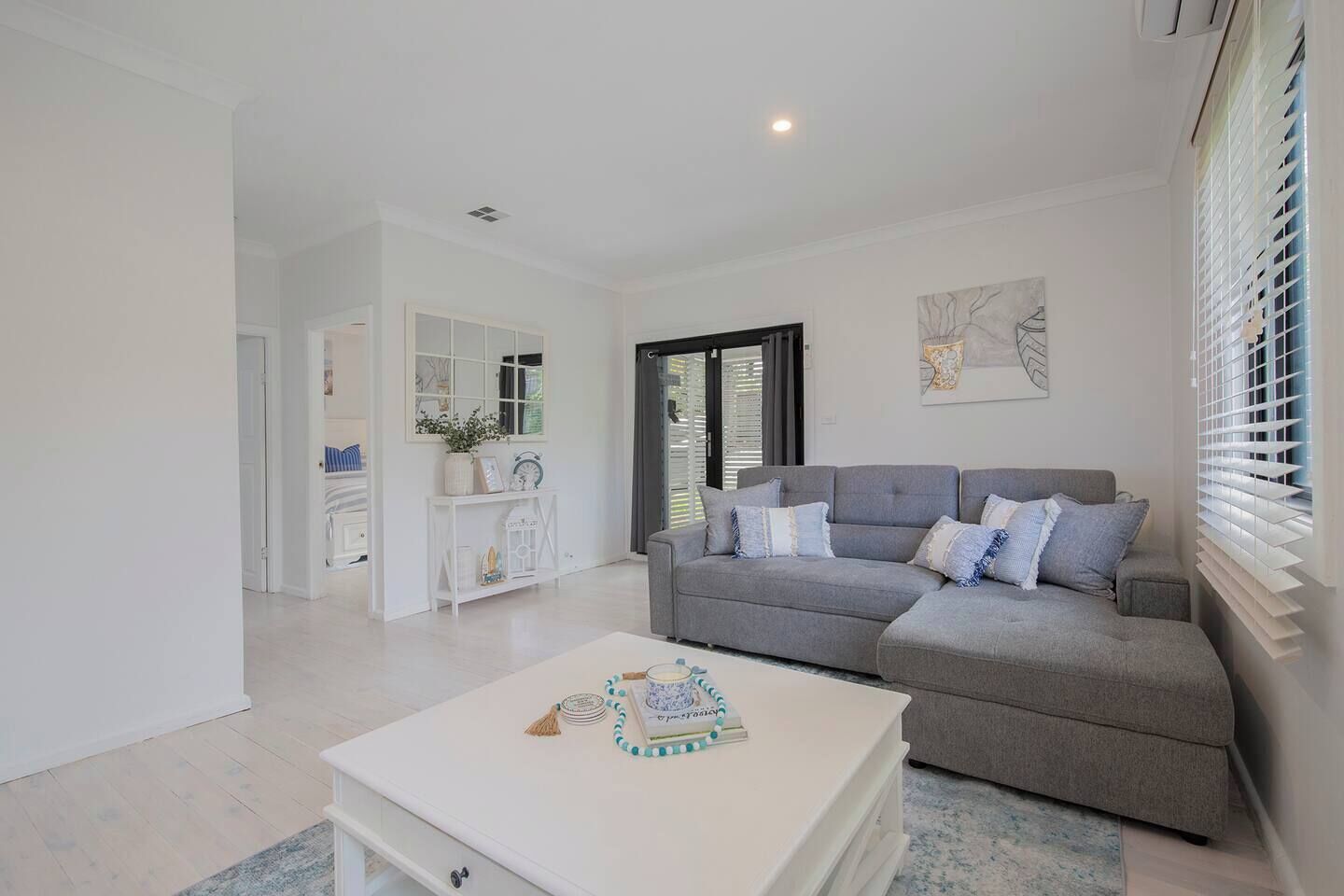 Sea Break Spacious Cottage Near Wamberal Beach - Terrigal