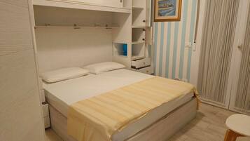 2 soveværelser, sengetøj