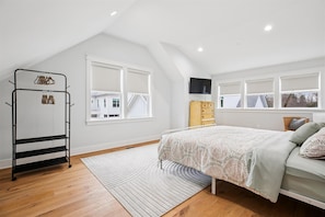 Unclassified image, 3 of 10, button - Serenity Cottage of Potomac (Potomac)