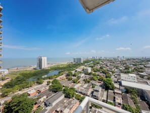 Property grounds - 3BR Near Marbella Beach w/ Ocean View (Cartagena de Indias)