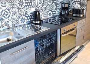 Unclassified image, 3 of 26, button - Gîte Le Pigeonnier with Enclosed Garden, Between Padirac and Rocamadour (Miers)