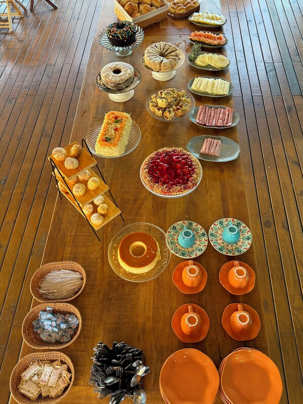 Bữa sáng buffet