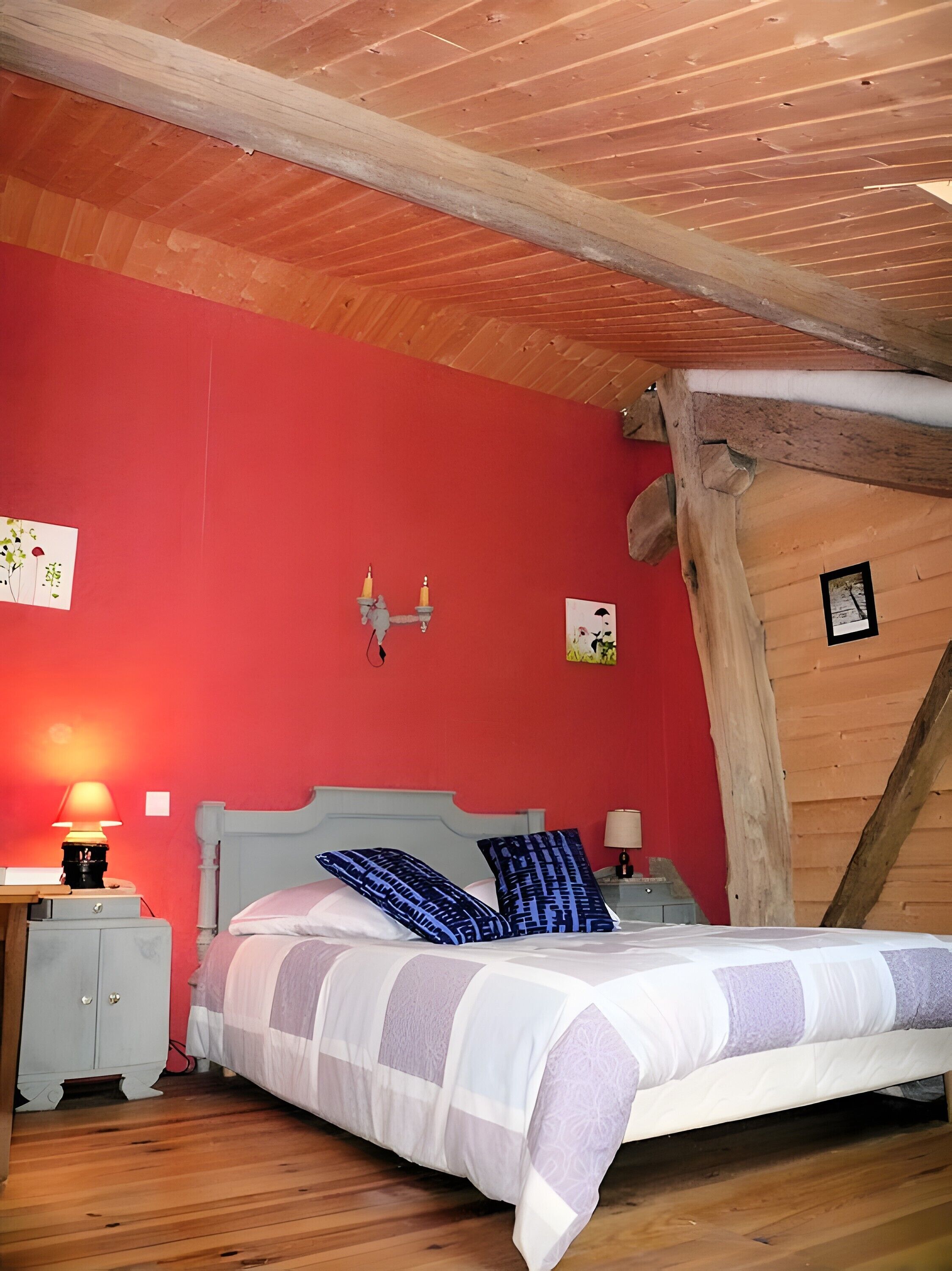 9 habitaciones, tabla de planchar con plancha y wifi 