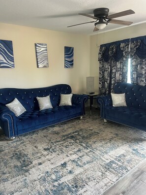 星評価なしの画像、3 / 13、ボタン