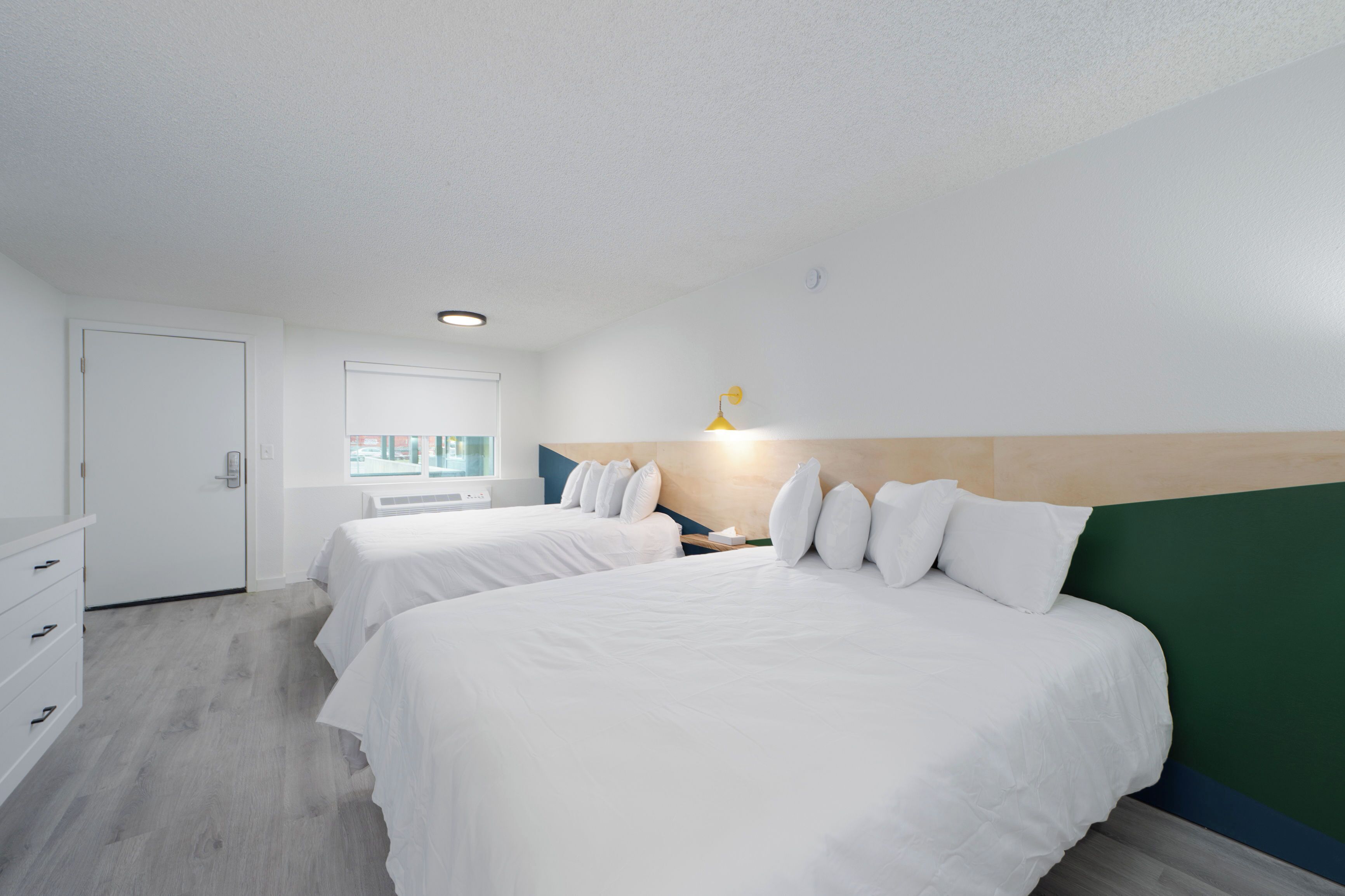 مكتب وواي فاي مجانًا