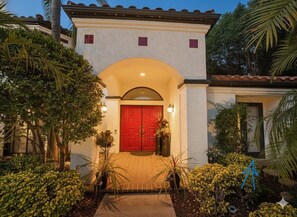 Exterior detail - Elegant Designer Suite: Serene Garden View & Private Entry (Escondido)