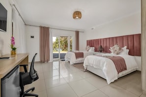 Twin Room, Garden View - Zinziluxe Guesthouse (Johannesburg)
