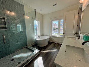 Nicht klassifiziertes Bild, 4 von 13, Schaltfläche