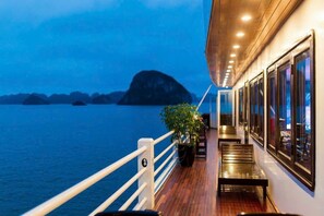 Unclassified image, 2 of 159, button - Mira of the Sea Cruise Lan Ha Bay (Ha Long)
