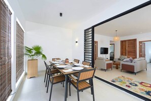 Dining - Trou aux Biches Rooftop Jacuzzi - 3 bed ensuite (Pamplemousses District)