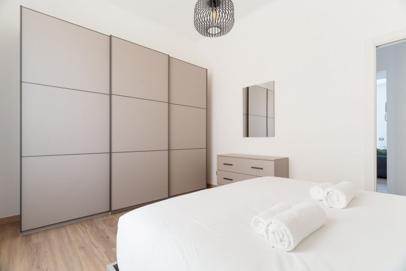 2 slaapkamers, een strijkplank/strijkijzer