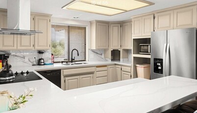 Spacious & Serene Orchard Home w/patio & Pool