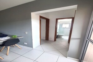 Interior - Ubatuba Home Condominium. In the city center, strategic point. (Ubatuba)