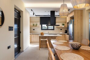 Dining - Secluded Retreat with Private Pool & Breathtaking Views (Rethymno)