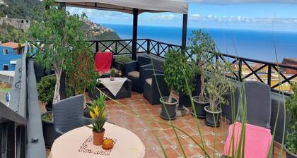 Detached Terrace Cottage for Adults Only