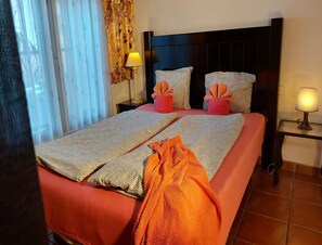 Cottage | 1 bedroom, individually furnished, bed sheets - Detached Terrace Cottage for Adults Only (Icod de los Vinos)