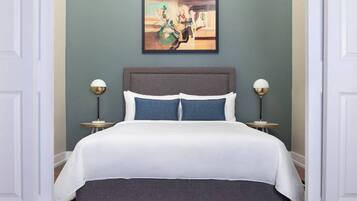 2 slaapkamers, een strijkplank/strijkijzer, reisbedje, wifi