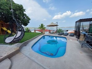 Nicht klassifiziertes Bild, 3 von 39, Schaltfläche