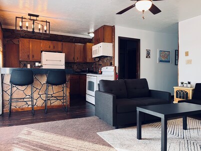 Sunrise Balcony, private back porch centrally located minutes to 83 &  Rt 30