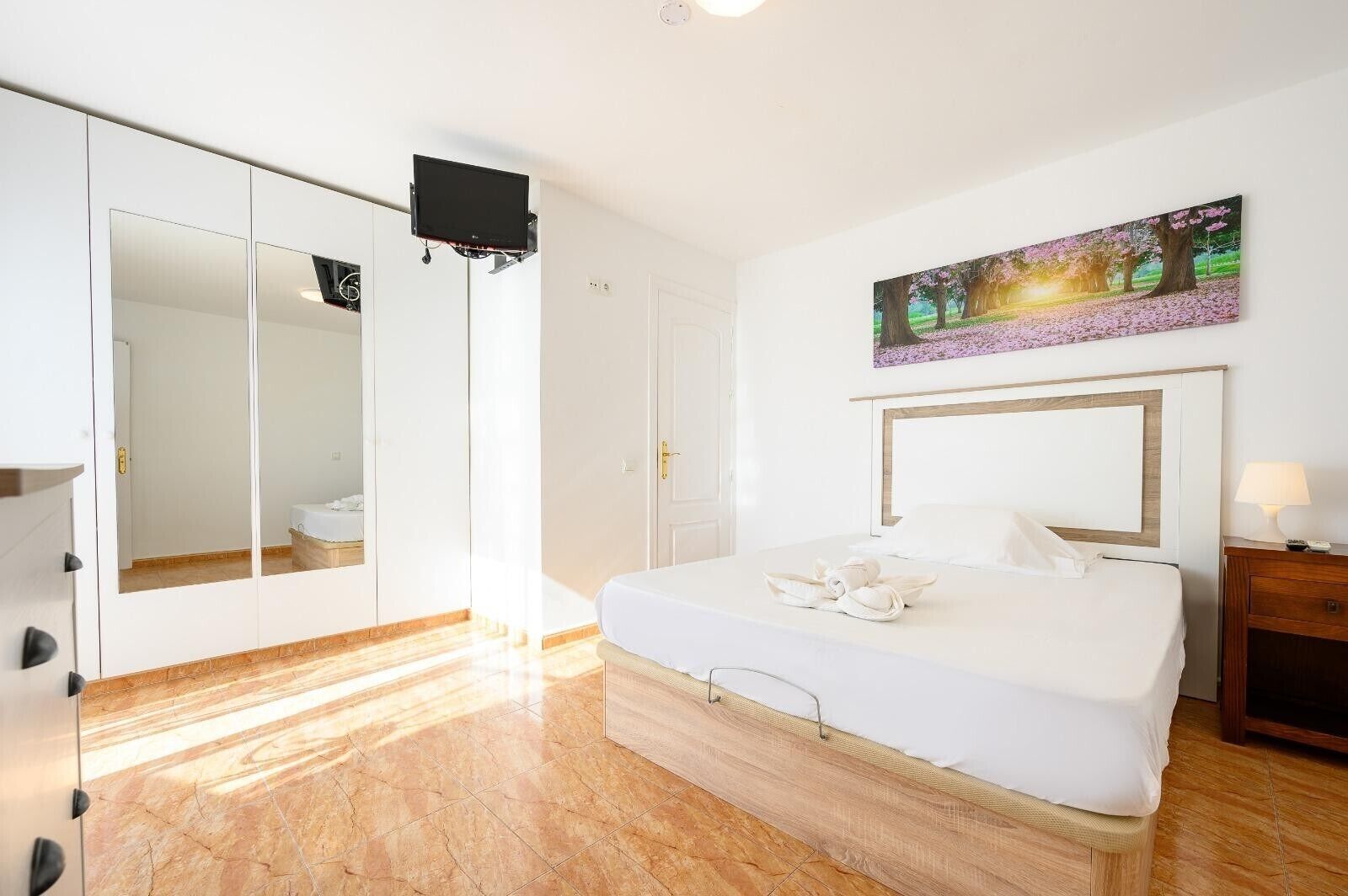 2 camere, ferro/asse da stiro, Wi-Fi, lenzuola