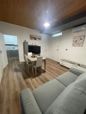 Photo non classée, 2 sur 21, bouton