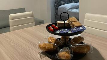 2 bedrooms, WiFi, bed sheets