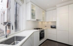 Billede uden beskrivelse, 2 af 9, knap