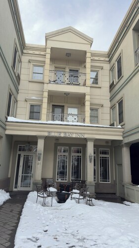 Blue Bay Inn