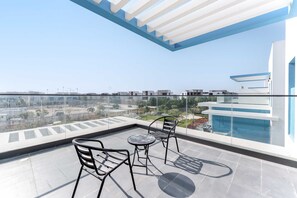 House - Stayshort - 6BR Villa in Damac Lagoons That Sleeps 11 (Dubai)