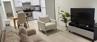 Cozy & Comfortable Home Away From Home