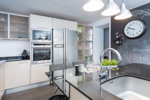 Immagine non classificata, 4 di 36, pulsante