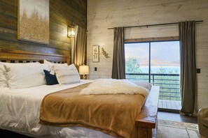Iron/ironing board, travel cot, WiFi, bed sheets - Top Shelf • New Listing! Stunning Views, Heated Pool & Hot Tub (Broken Bow)