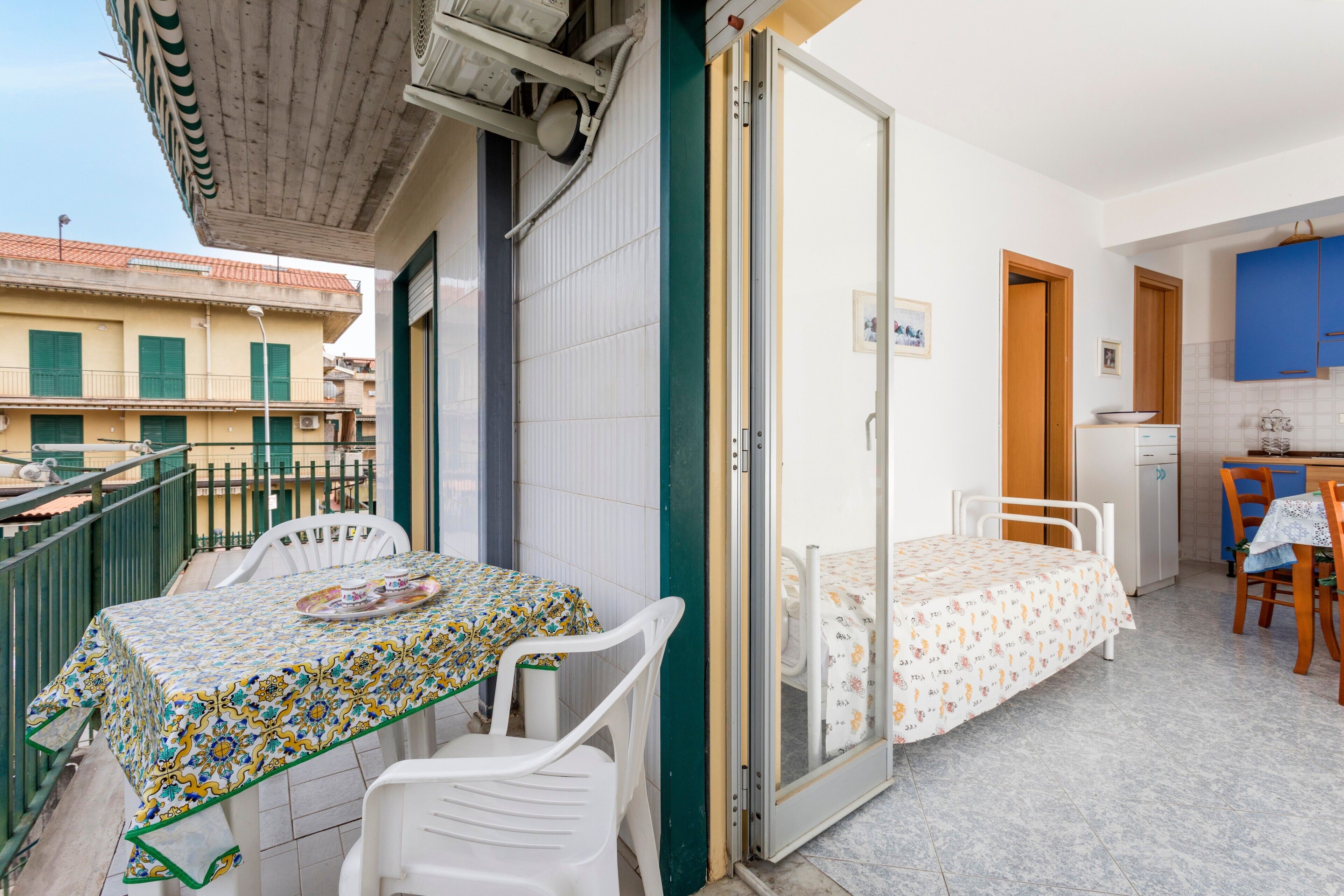 屋外ダイニングエリア